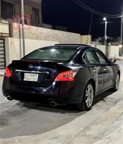 Nissan Maxima